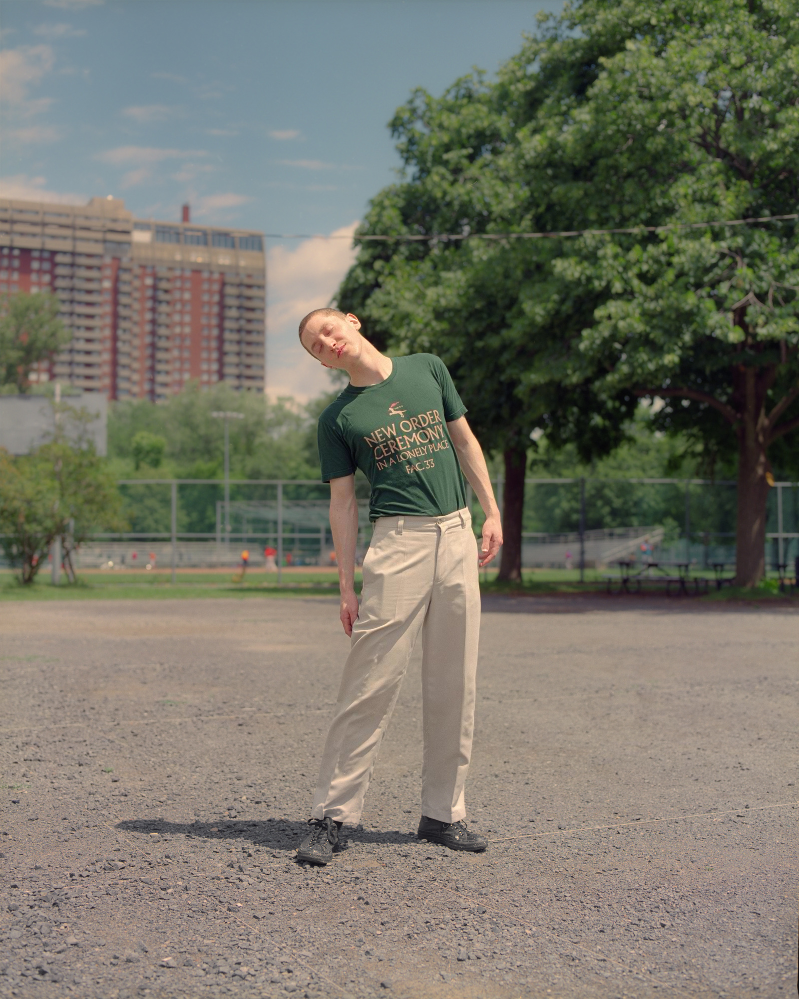 Photograph from Magnus Holmes's Online Guys series